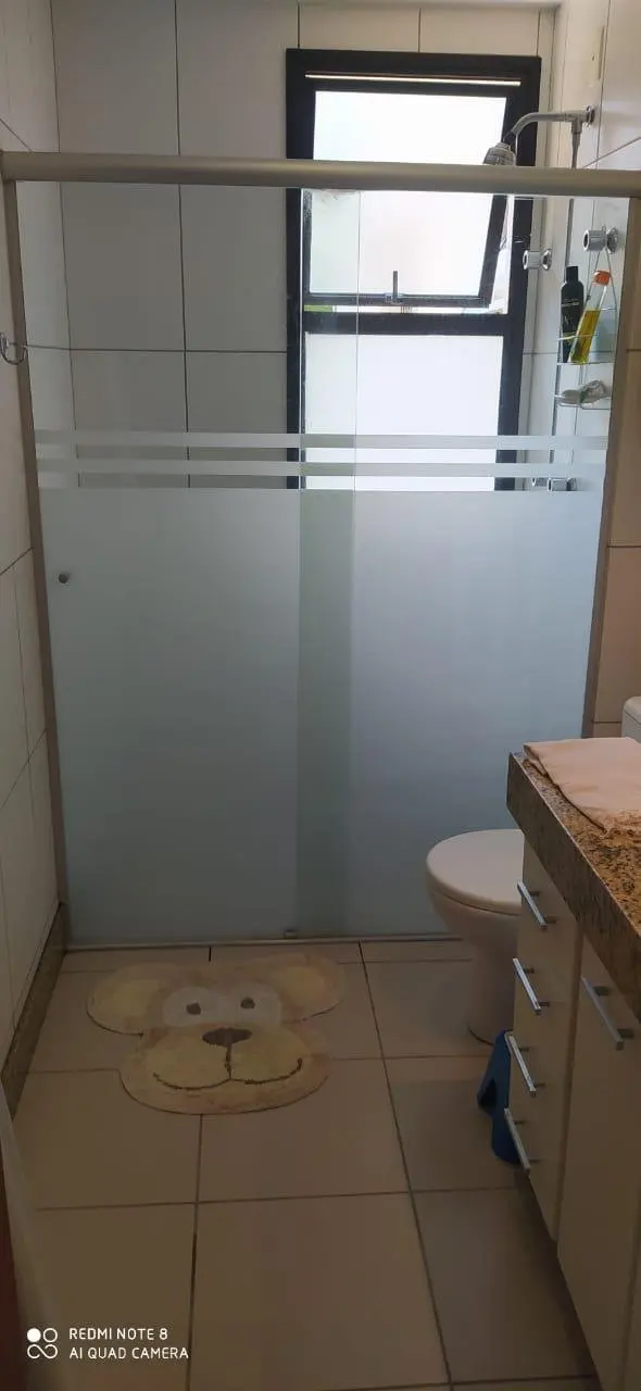 Box com película